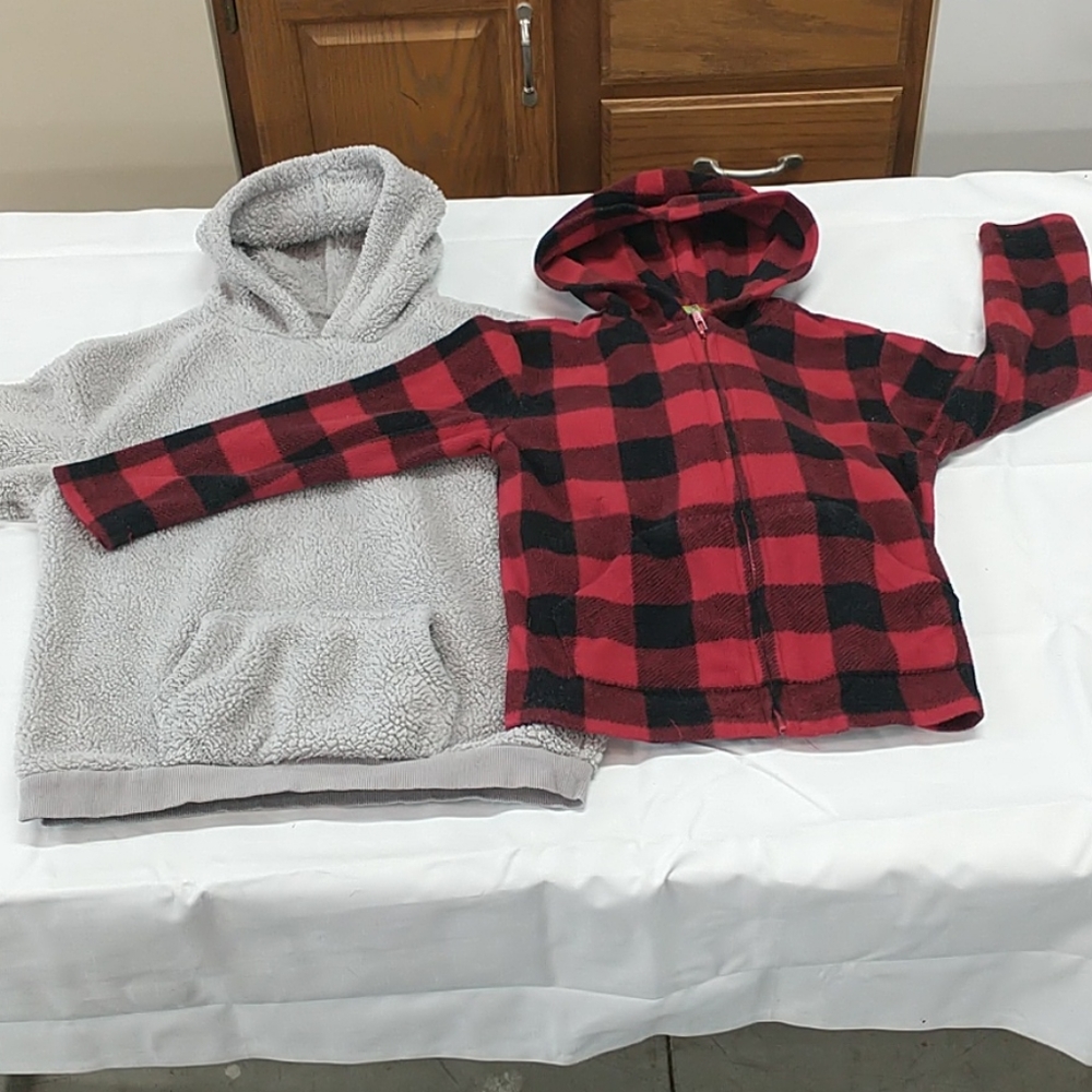 Boys Hoodies Lot Small 6/7